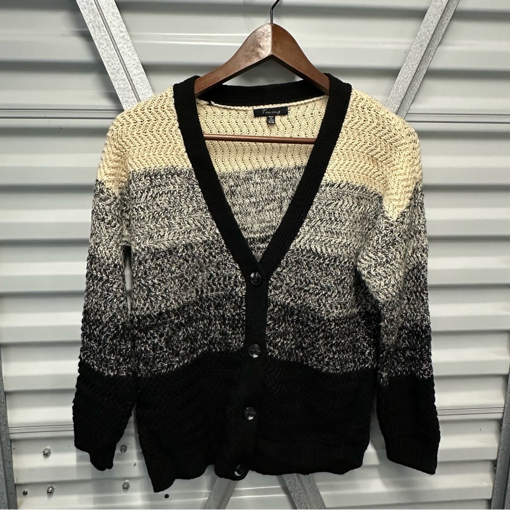 Beige to Black Colorblock Button Knit Cardigan Sweater S/M